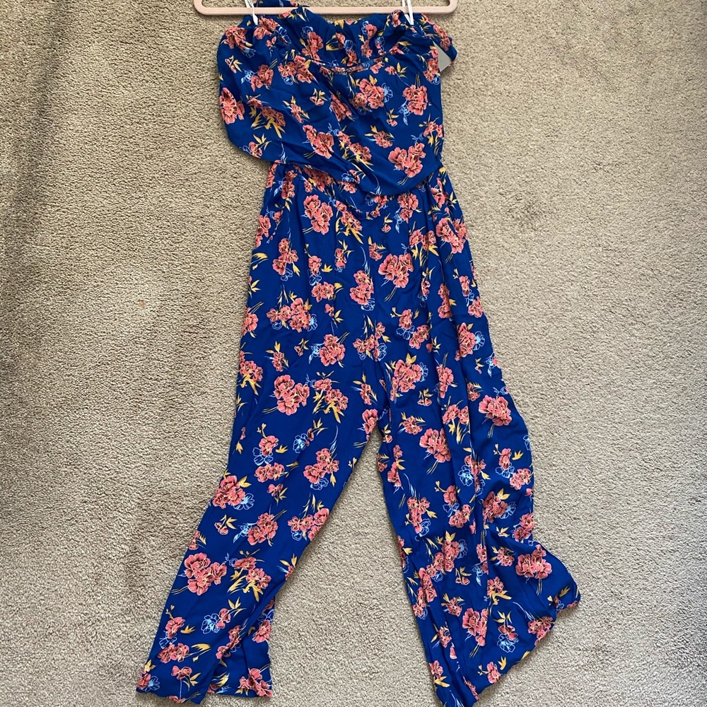 Lulus jumpsuit